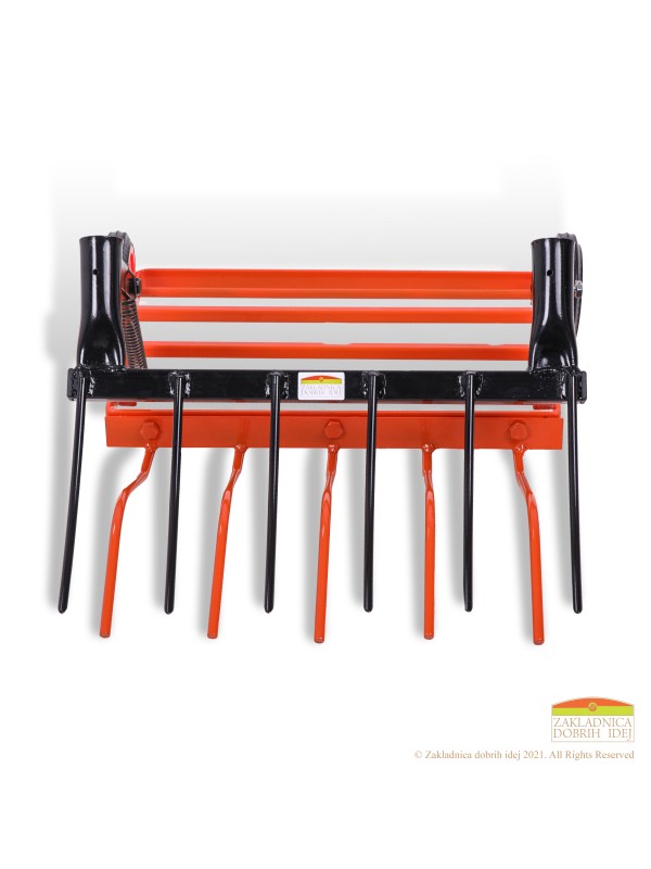 Innowacyjne widły do napowietrzania i uprawy roli 50